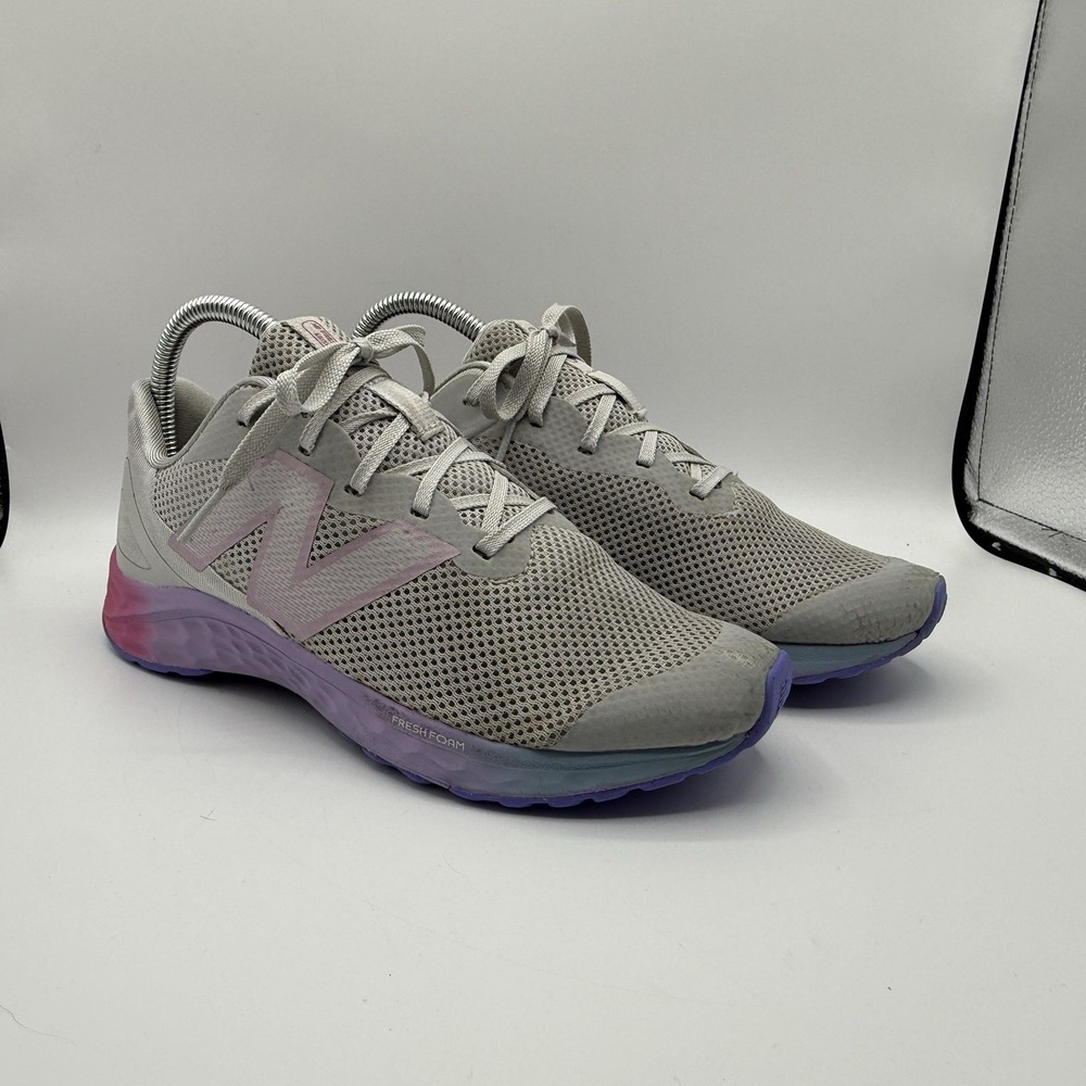 New Balance Fresh Foam Arishi v4 Girls Sneakers Gray Pink Purple GPARIGR4 Size 6